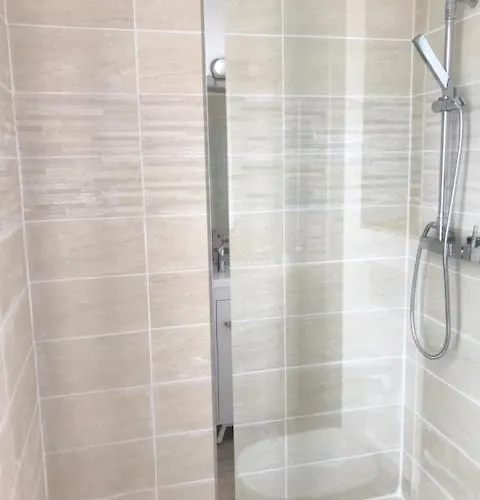 Maison Cosy Avec Terrasse A 10 Minutes Du Centre Tatil Evi La Rochelle (Charente-Maritime)